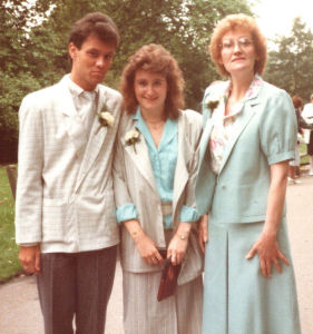 Maureen, Brian & Fiona 1986 S