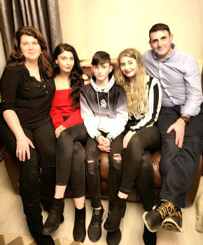 2018 12 25 Xmas Day  Mathews family